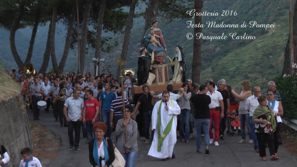 grotteria2016madonnadelrosario38.jpg