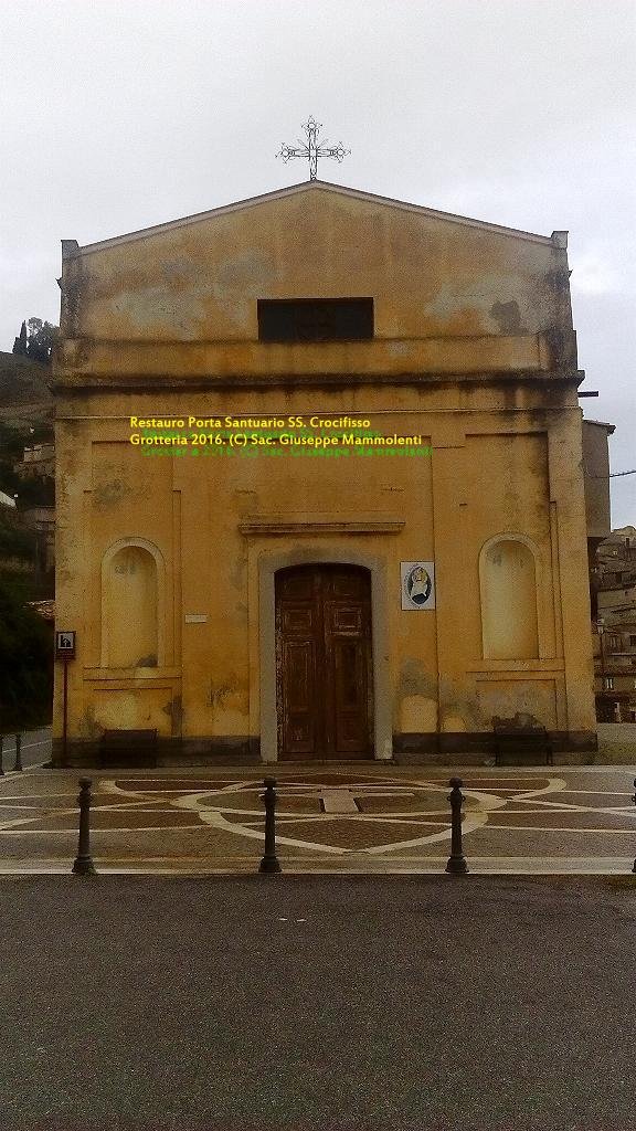 santuariosscrestauroporta7.jpg