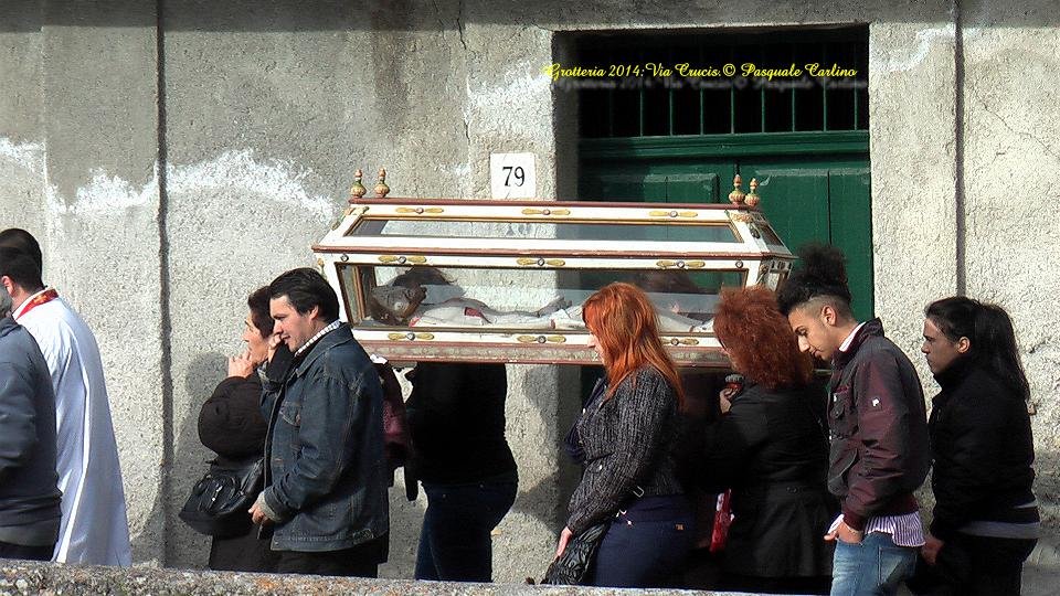 grotteriaviacrucis201444.jpg