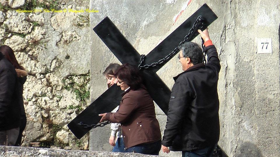 grotteriaviacrucis201445.jpg