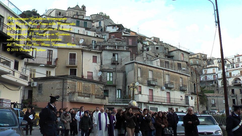 pellegrinaggiogiubiliareconlacrocedipolsi19.jpg