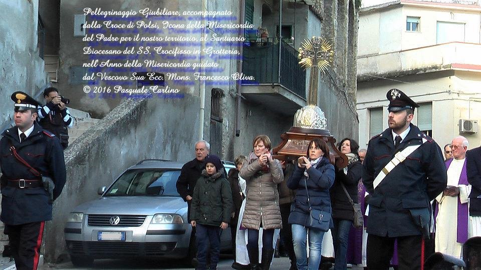 pellegrinaggiogiubiliareconlacrocedipolsi9.jpg
