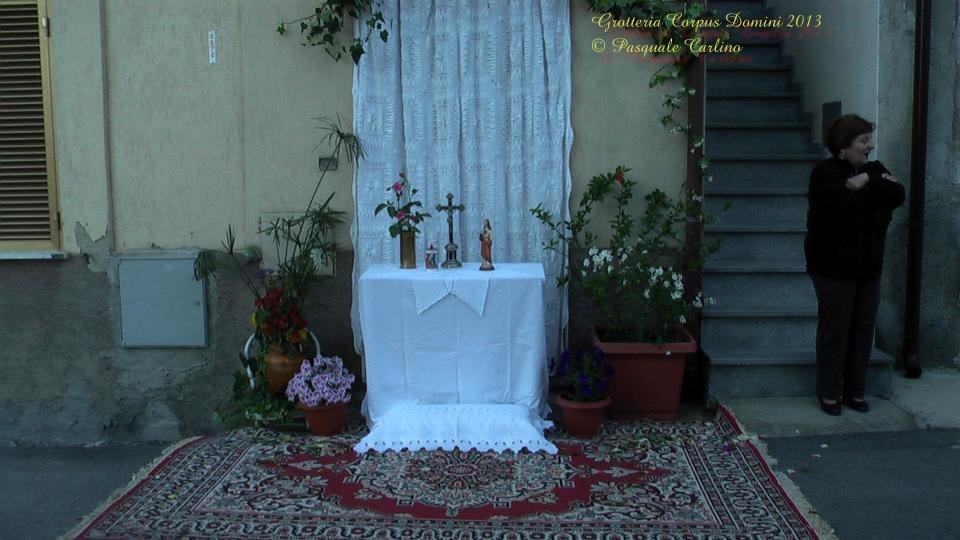 grotteriacorpusdomini201334.jpg