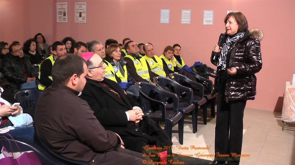 grotteria2103visitapastoraleincontroconalcuneassociazionidonnepergrotteria2.jpg